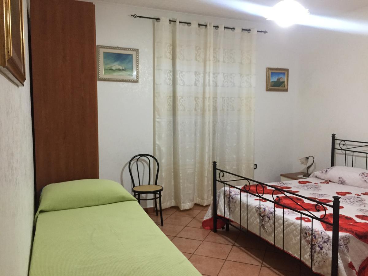 Mileto Il Normanno B&B מראה חיצוני תמונה