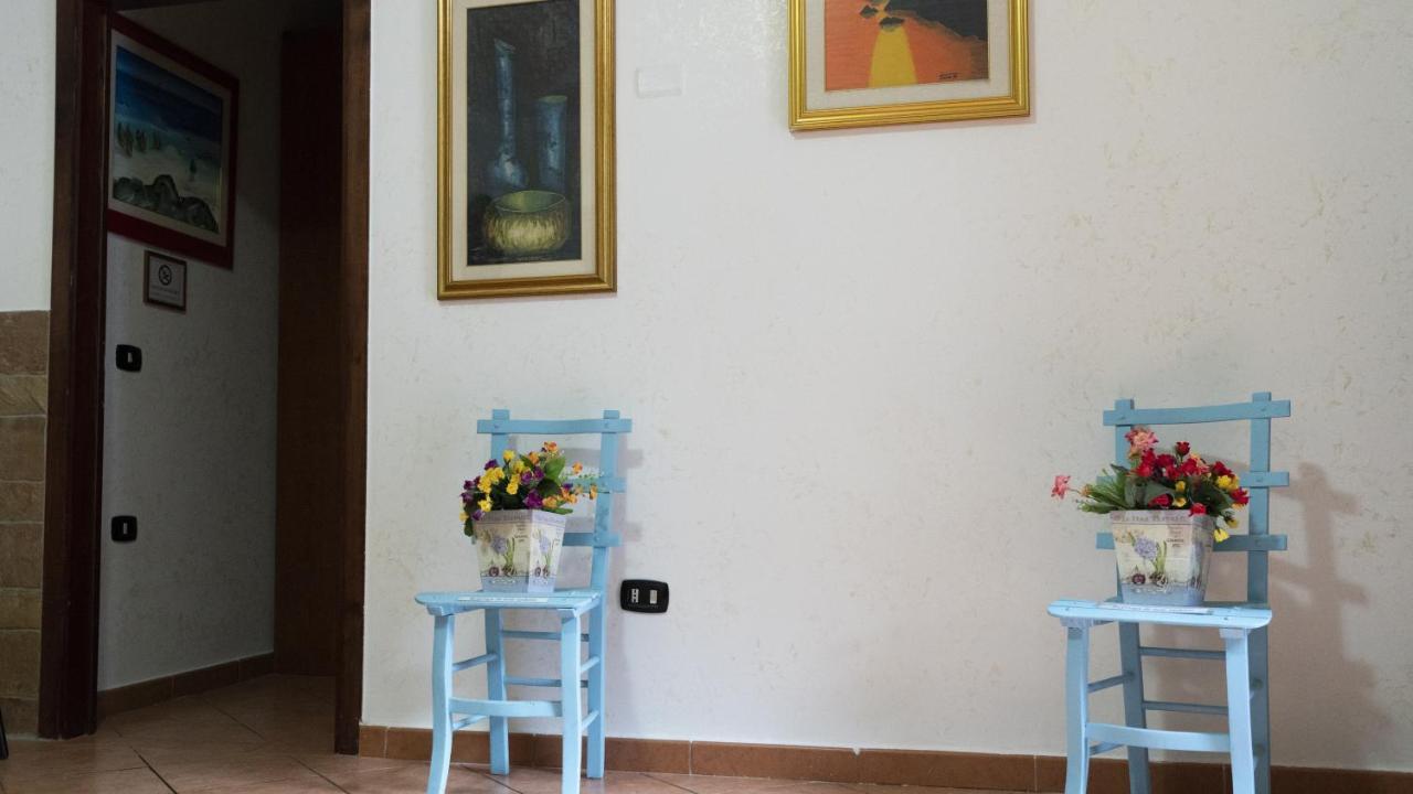 Mileto Il Normanno B&B מראה חיצוני תמונה